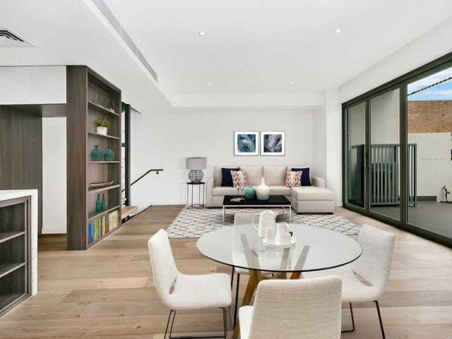 Townhouse for rent in Sydney, New South Wales