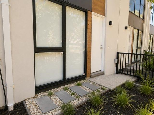 Townhouse for rent in Camerons Creek, Victoria