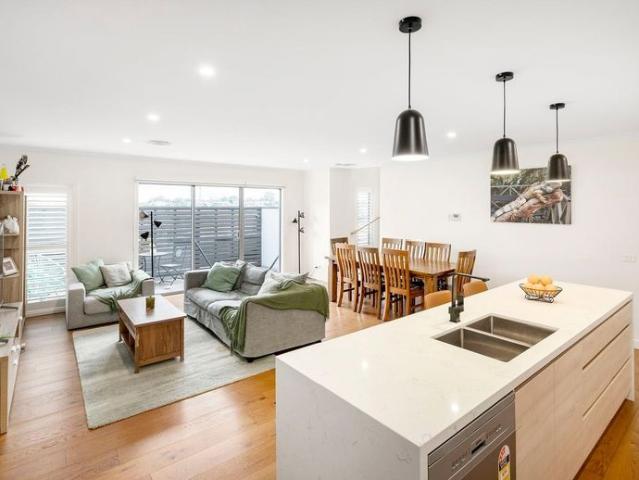 Townhouse for rent in Camerons Creek, Victoria