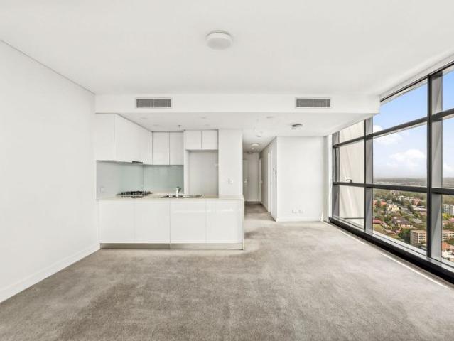 Apartment for rent in Lower North Shore, Sydney