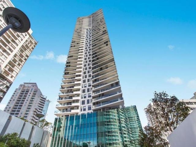 Apartment for rent in Lower North Shore, Sydney