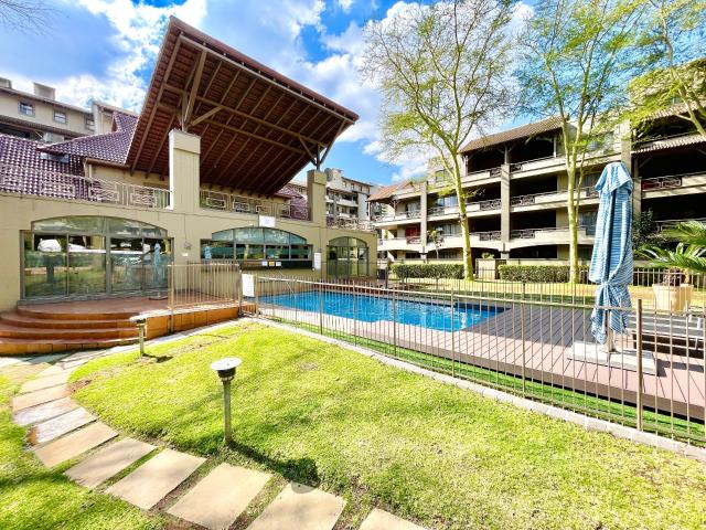 Apartment for rent in Atholl Gardens, Sandton