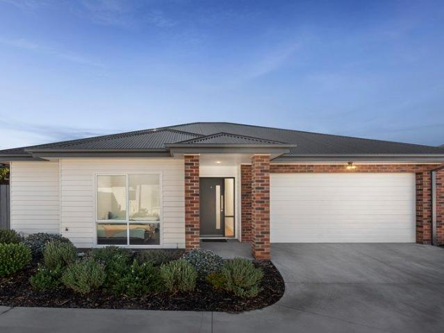 Apartment for sale in Riddells Creek, Victoria