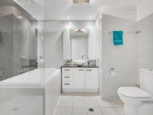 Apartment for sale in Fernbrook, Queensland