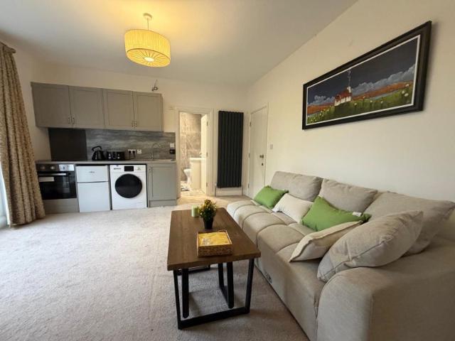 Apartment for rent in Hampstead Garden Suburb, Greater London