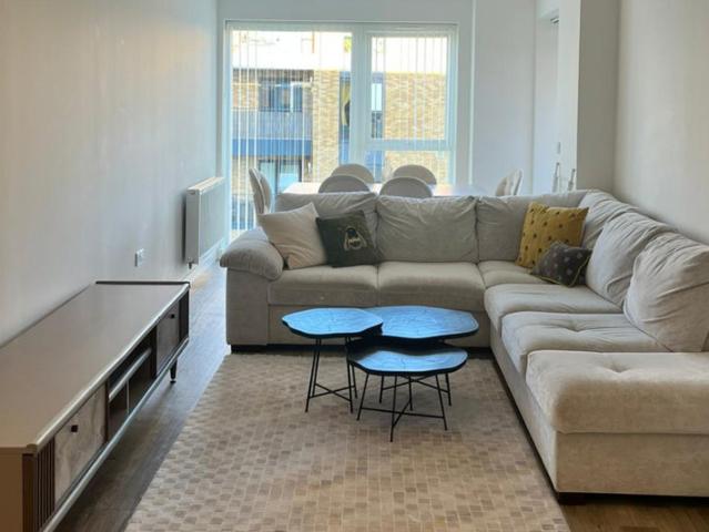 Apartment for rent in Charlton, Greater London