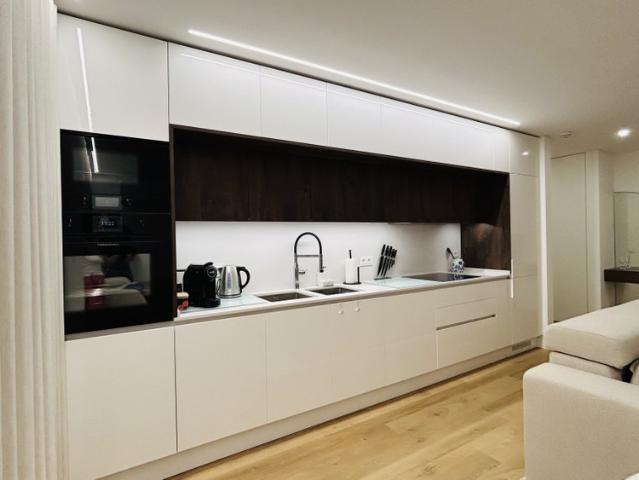 Apartamento alugar em Santo António da Caparica, Almada