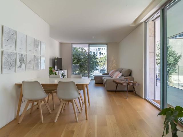 Apartamento alugar em Santo António, Lisboa