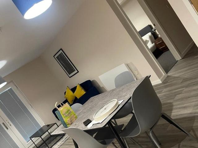 Apartment for rent in Hulme, Georgia