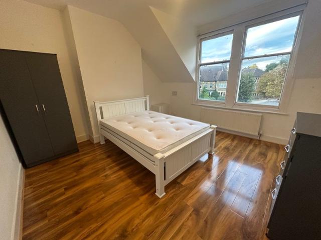 Apartment for rent in London Borough of Lewisham, Brockley