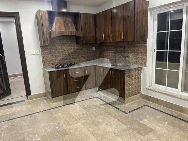 Apartment for rent in Sialkot, Islamabad Capital Territory