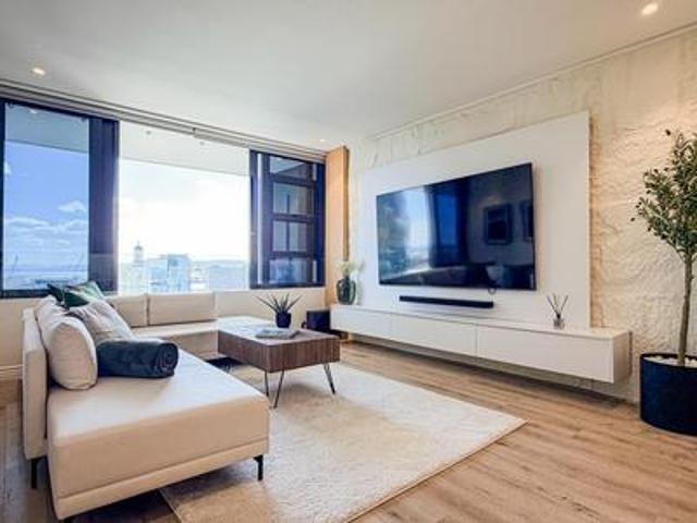 Apartment for sale in Cape Town Ward 115, Cape Town