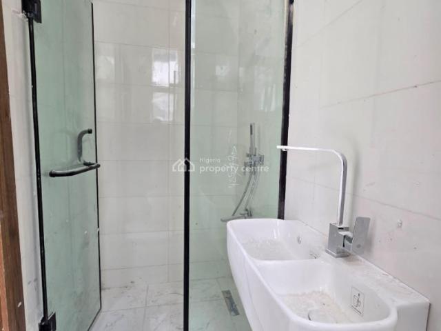 Flat for sale in Eti Osa, Abuja