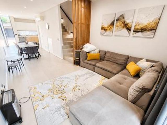 Townhouse for sale in Umhlanga, Kwazulu-natal