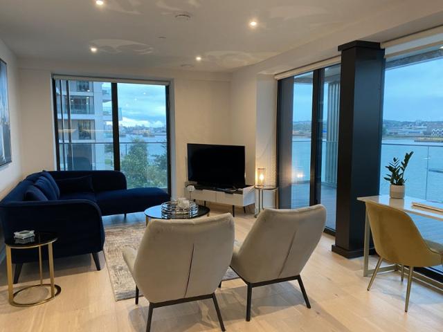 Apartment for rent in Silvertown, Greater London