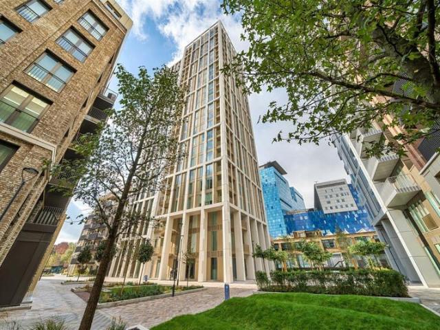 Apartment for rent in The Silk District, Greater London