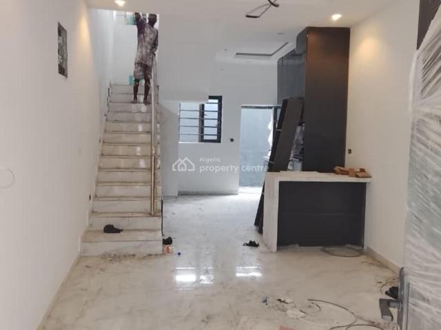 Detached house for rent in Eti Osa, Lagos