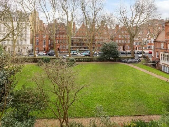 Apartment for rent in Royal Borough of Kensington and Chelsea, Greater London
