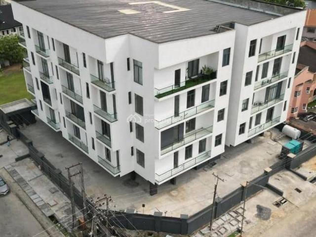 Flat for rent in Eti Osa, Lagos