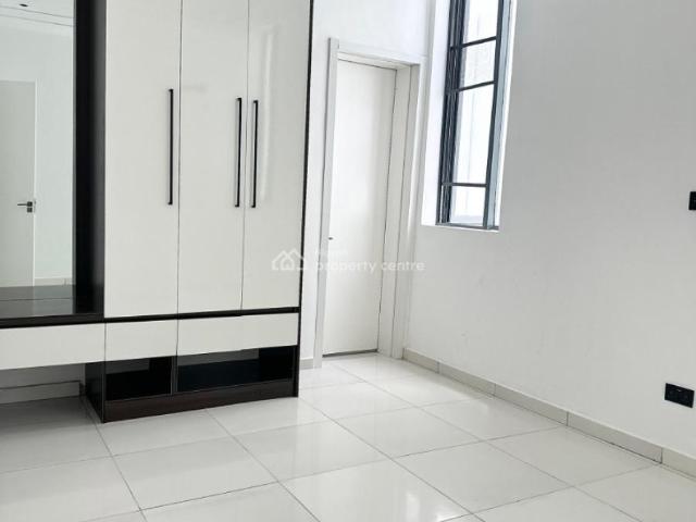 Flat for sale in Eti Osa, Abuja