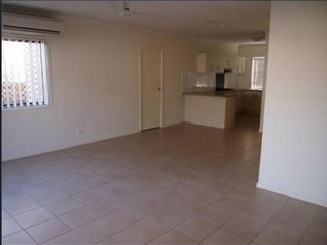 Townhouse for rent in Toombul, Queensland
