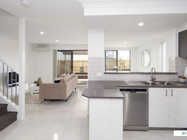 Townhouse for rent in Methul, Queensland