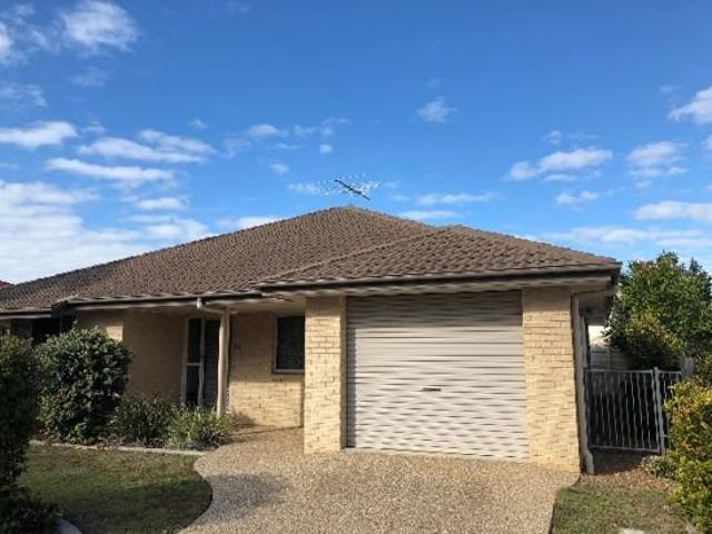 Townhouse for rent in Toombul, Queensland