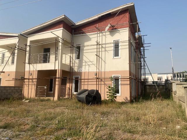 Duplex for sale in Abuja, Sokoto