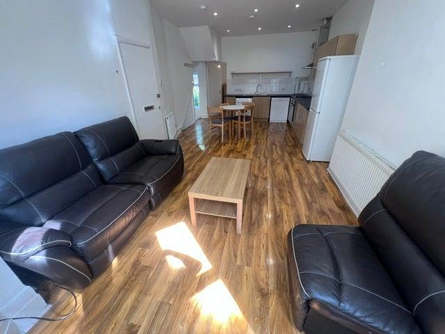 Apartment for rent in Camberwell, Greater London