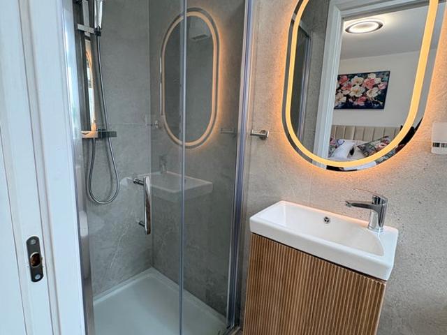 Apartment for rent in Southgate, Oakwood