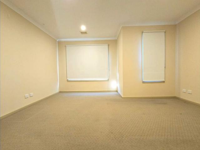 House for rent in Cambridge Heights, Melbourne