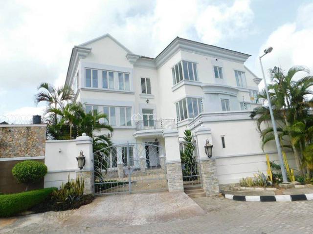 Detached house for rent in Eti Osa, Abuja