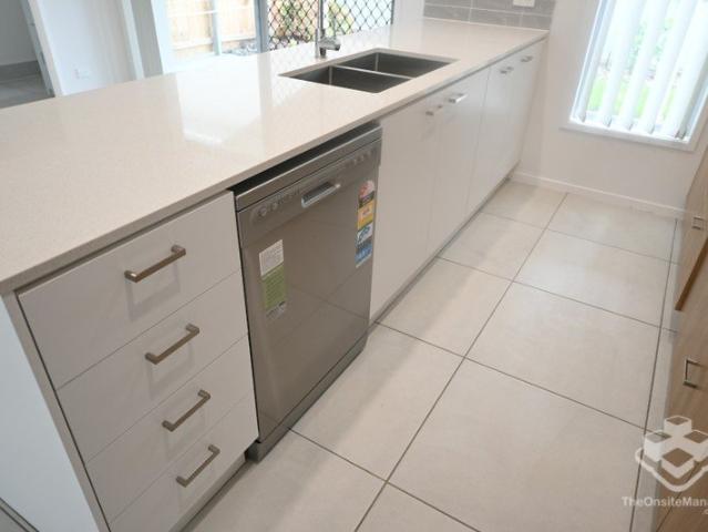 Townhouse for rent in Berrinba, Greater Brisbane