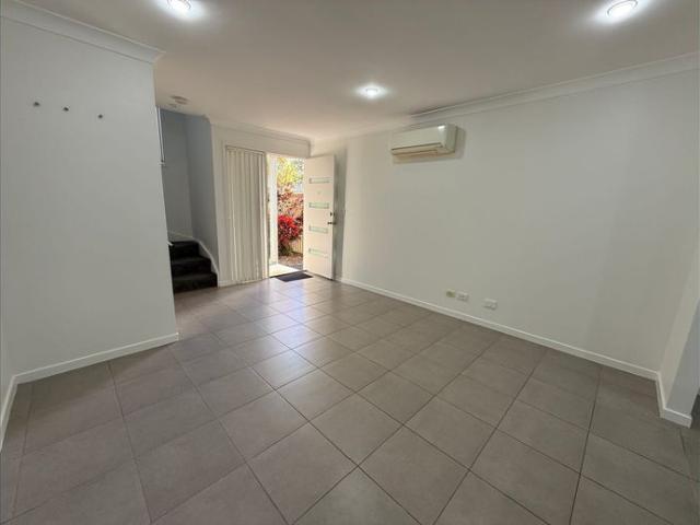 Townhouse for rent in Toombul, Queensland