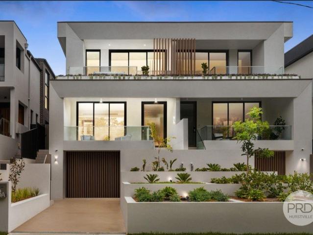 Duplex for rent in Sydney, New South Wales