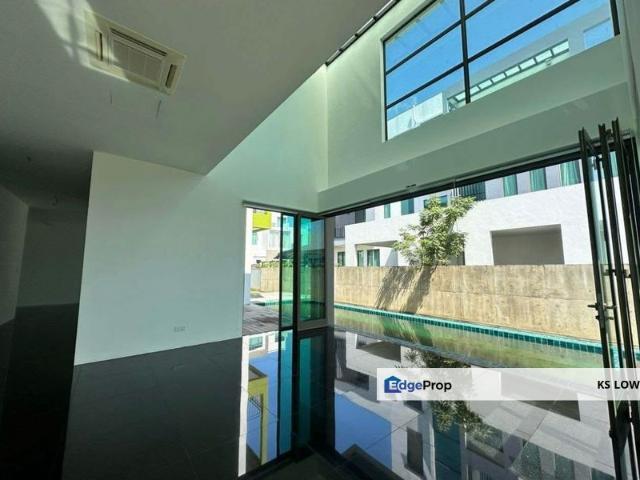 House for sale in Kuching