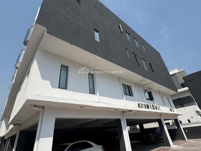 Flat for rent in Eti Osa, Lagos