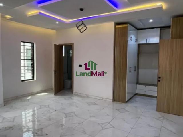 Property for sale in Eti Osa, Abuja