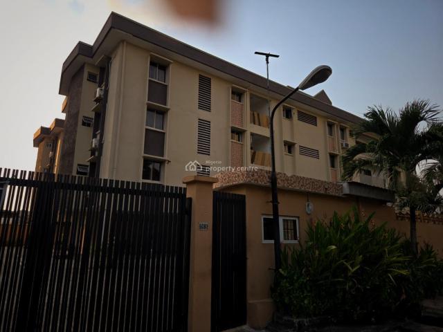 Flat for rent in Eti Osa, Abuja