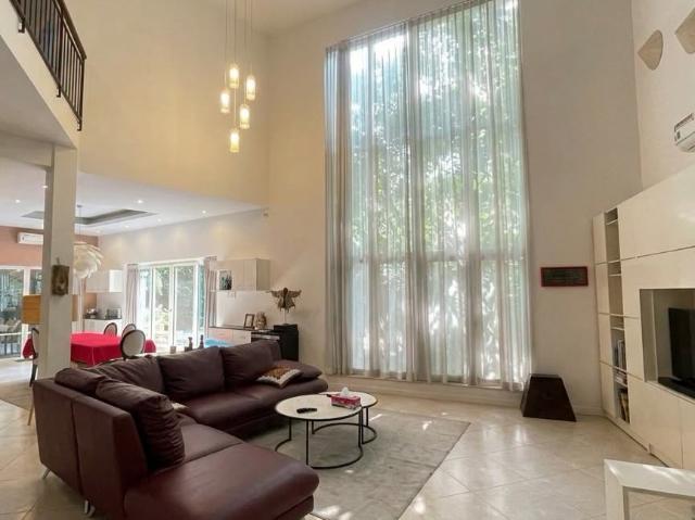 Biệt Thự cho thuê tại Khu phố 9, Thành phố Hồ Chí Minh