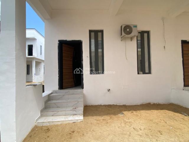 Detached house for sale in Eti Osa, Abuja