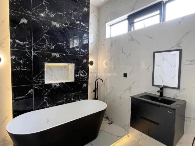 Detached duplex for sale in Eti Osa, Lagos