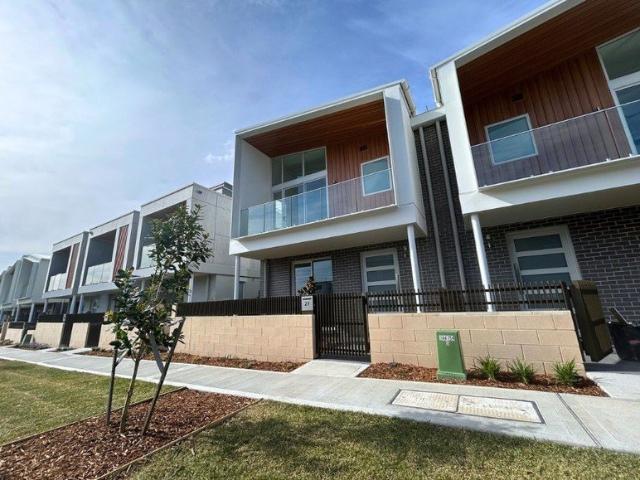 Townhouse for rent in New South Wales