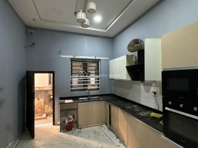 Duplex for rent in Eti Osa, Lagos