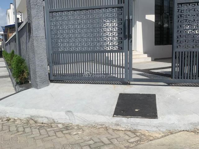 Duplex for sale in Lekki, Lagos