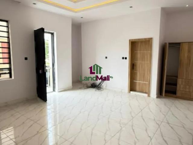 Property for sale in Eti Osa, Abuja