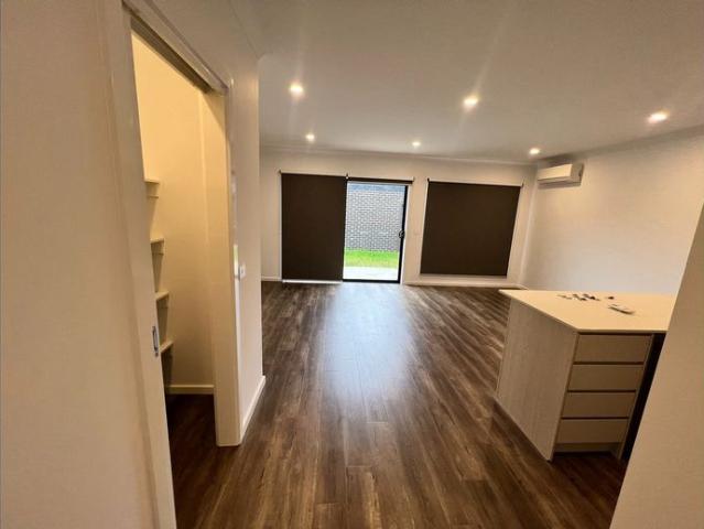 Townhouse for rent in Camerons Creek, Victoria