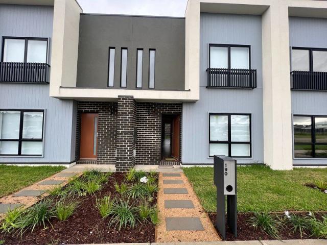 Townhouse for rent in Camerons Creek, Victoria