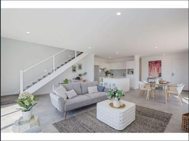 Townhouse for rent in Fernbrook, Queensland