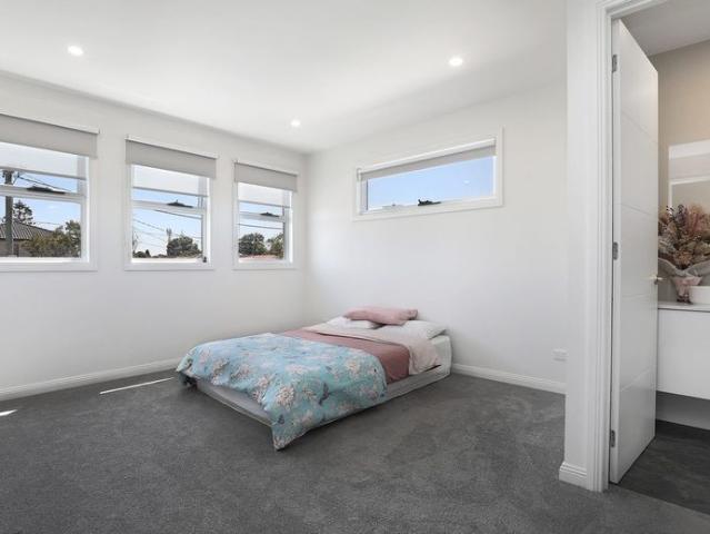 Townhouse for rent in Camerons Creek, Victoria